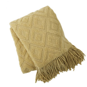 Knitted Bed Tail Towel - Image 6