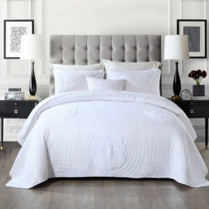 Embroidered quilted quilt - Image 8