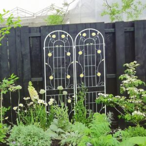 2 Pack Metal Garden Trellis 86.7 X 19.7 Rustproof For Climbing Plants Outdoor - Image 4
